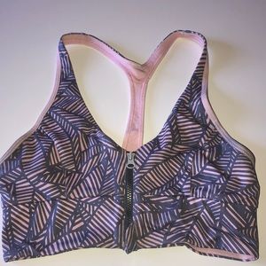 Lulu lemon sports bra